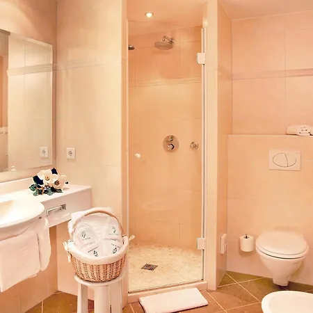 Отель Boutiquehotel Saeumler