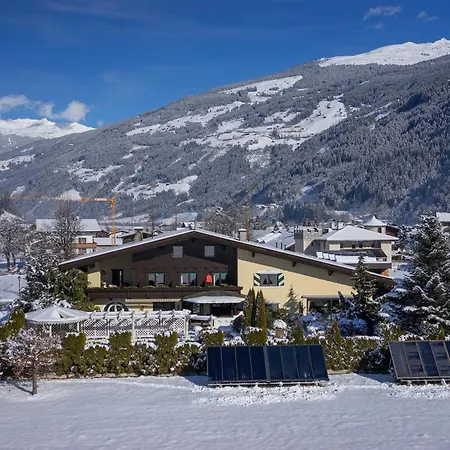 Boutiquehotel Saeumler Hotell 4*