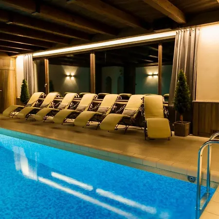 Boutiquehotel Saeumler Отель Цель-ам-Циллер