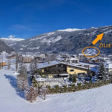 Отель Boutiquehotel Saeumler Цель-ам-Циллер