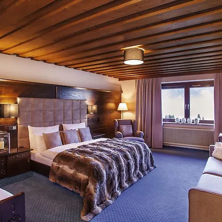 Отель Boutiquehotel Saeumler 4*