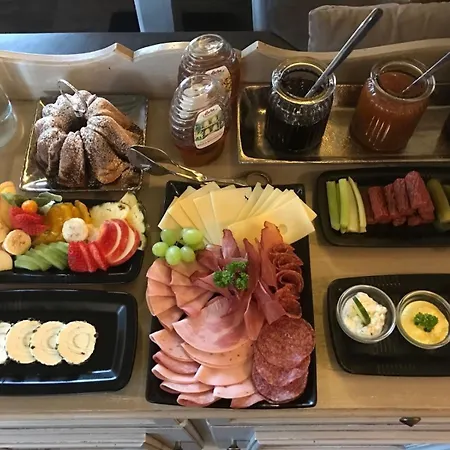 Отель Boutiquehotel Saeumler 4*